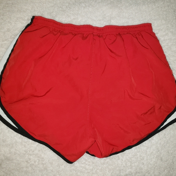 Nike Women's Dri-Fit Size XS Shorts - Picture 3 of 3